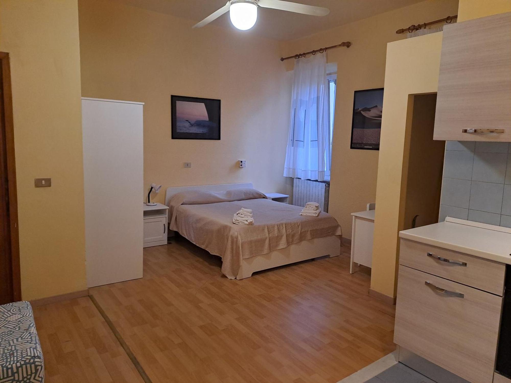 Giappone Inn Flat Ліворно Екстер'єр фото