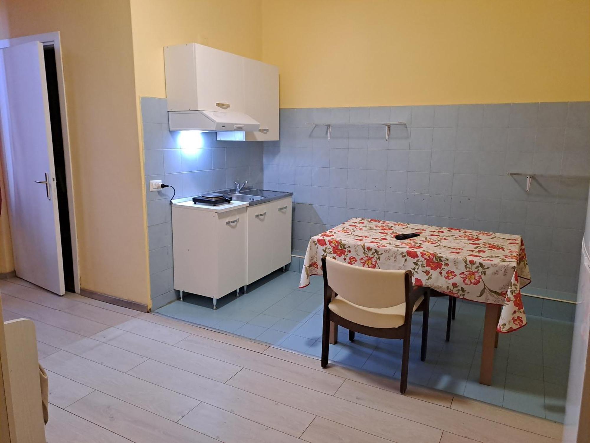 Giappone Inn Flat Ліворно Екстер'єр фото